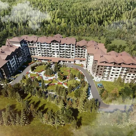 Pine Tree / Gardens Apartament *