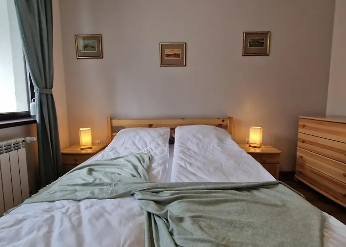 Pine Tree / Gardens Appartamento Borovets